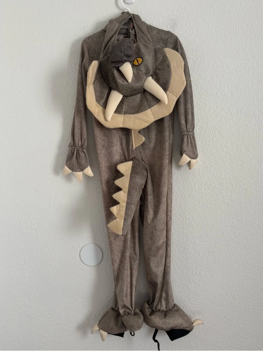 Spirit Halloween Kids Toddler Size 5-6T Triceratops Dinosaur Costume